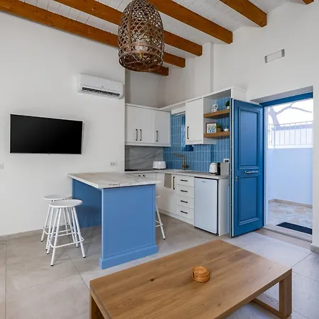 Casa Natalia 1 Chalki Town